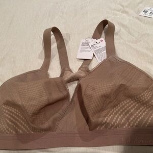 Lululemon awake to lace bra